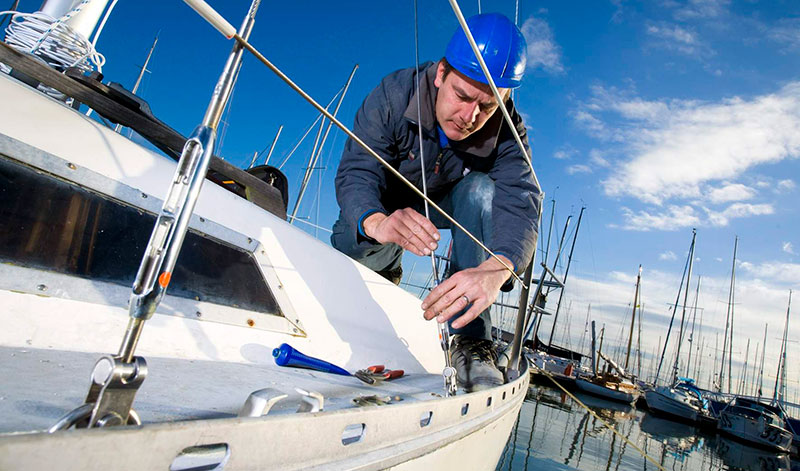 Underwater Services (Hull Inspection And Cleaning)